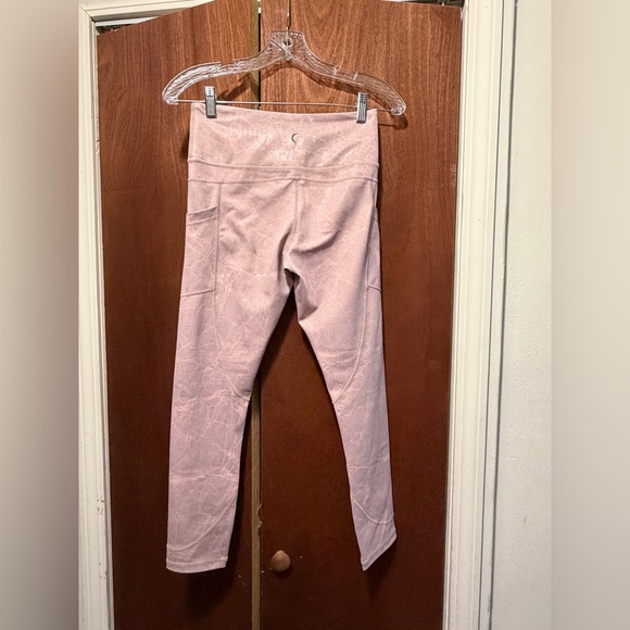 ZYIA Active Pink Digital Granite Pocket Light n Tight Hi-rise 7/8 24" - Picture 5 of 7